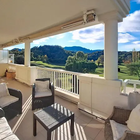 2p Lumineux Avec Grande Terrasse, Vue Sur Le Golf Apartman Mandelieu