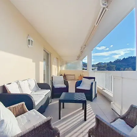 2p Lumineux Avec Grande Terrasse, Vue Sur Le Golf * Mandelieu