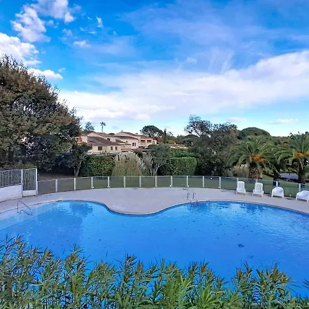 2p Lumineux Avec Grande Terrasse, Vue Sur Le Golf Апартаменты
